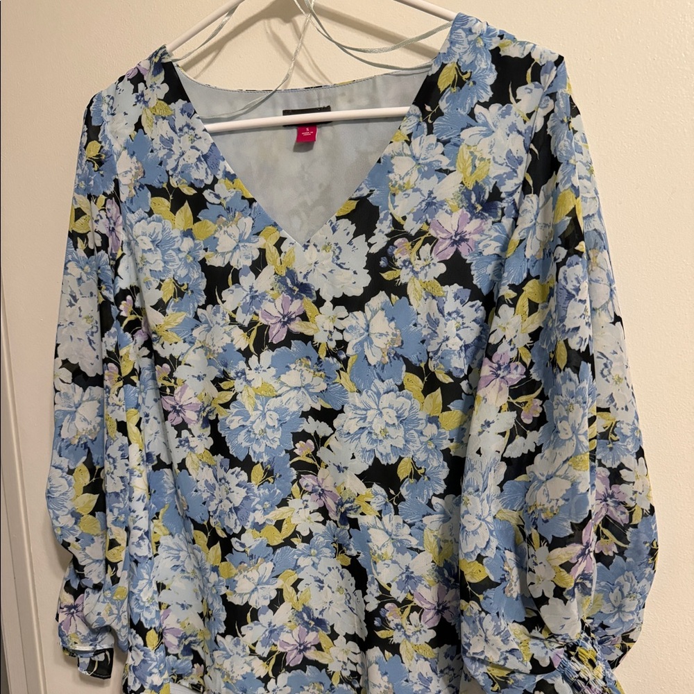 Vince Camuto Floral Blouse